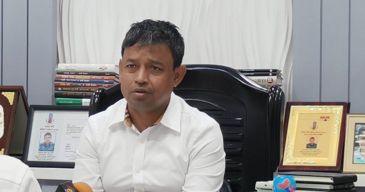 স্ত্রী ও ভাইসহ ডিবির সাবেক প্রধান হারুনের বিরুদ্ধে দুর্নীতির মামলা